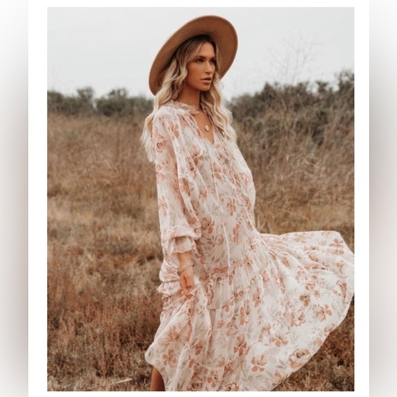 Vici Dresses & Skirts - VICI Frolic Floral Tiered Boho Midi Dress Size M